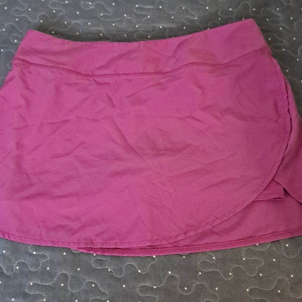 Etonic pink skort size small